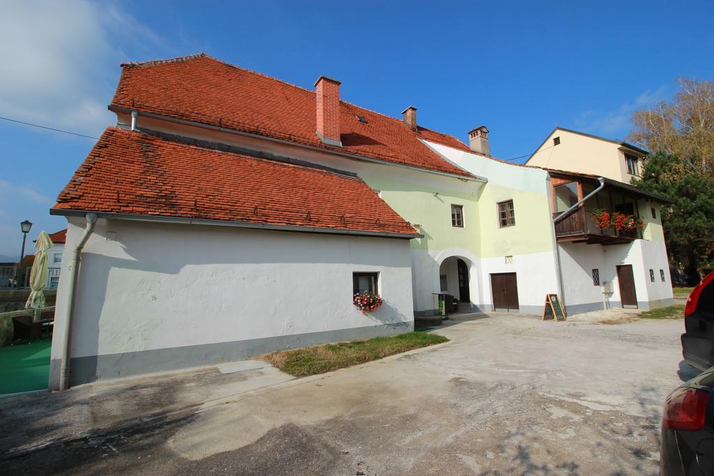 Guesthouse Veles สโลเวนสกา บิสตริชา ภายนอก รูปภาพ