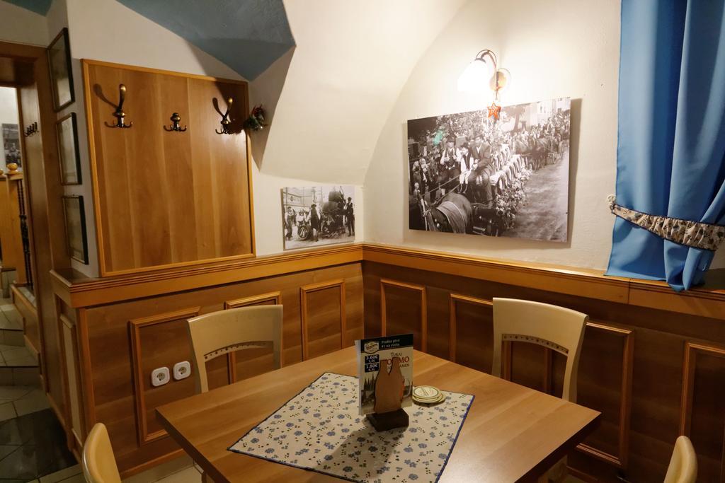 Guesthouse Veles สโลเวนสกา บิสตริชา ภายนอก รูปภาพ