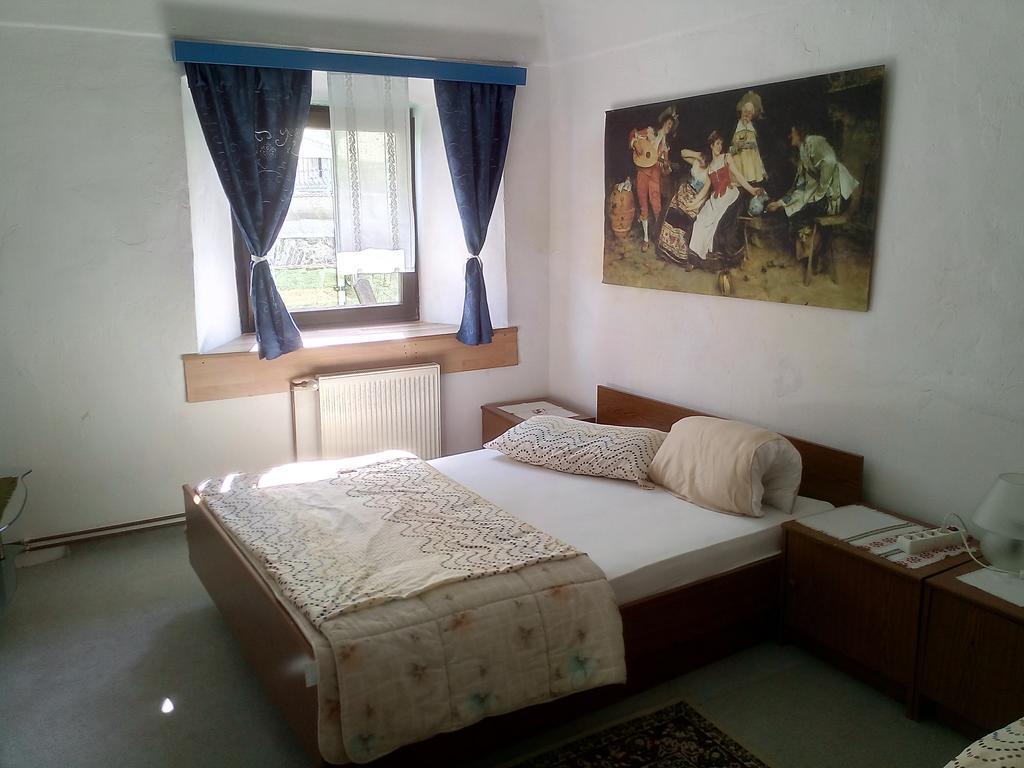Guesthouse Veles สโลเวนสกา บิสตริชา ภายนอก รูปภาพ